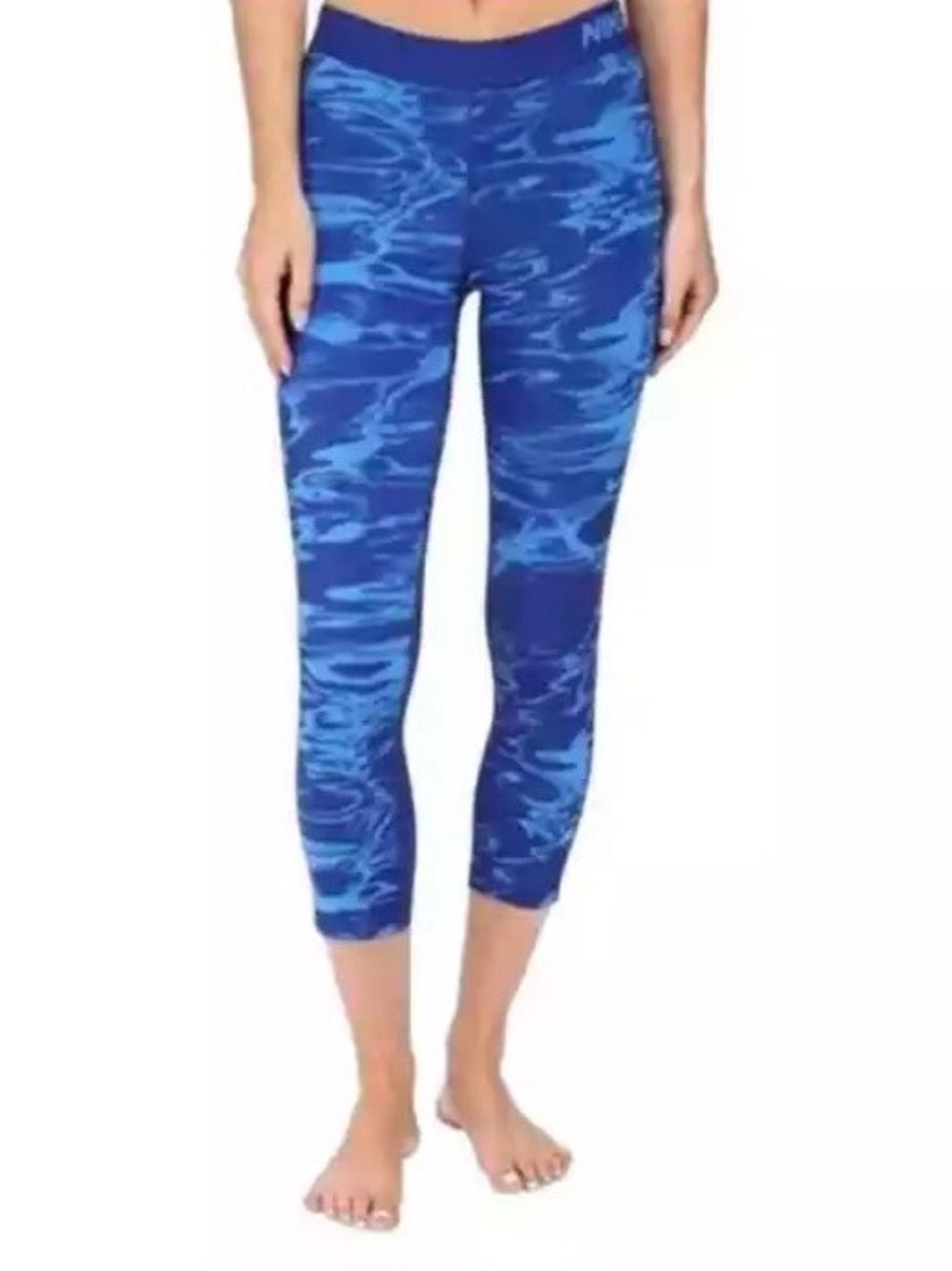 Nike Pro Dri Fit Capri Tie Dye Pool Printed Crop Tights Women’s Large Capri